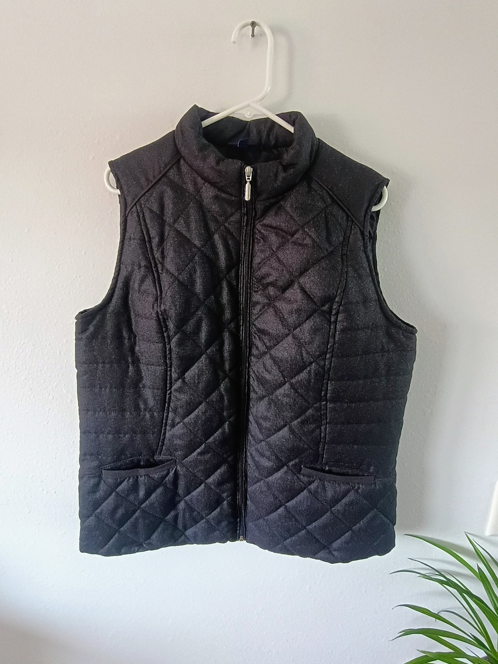 Northcrest XL Black Quilted Puffer Vest Full Zip Lightweight Insulated Pockets